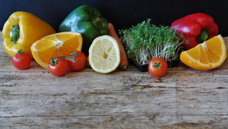 رژیم غذایی باروری و راهنمای سبک زندگی برای زنان و مردانی که می خواهند صاحب فرزند شوند