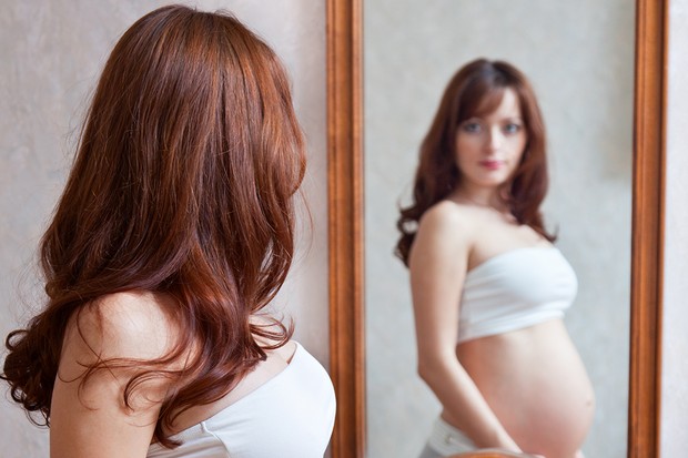 رنگ مو در بارداری با استفاده از رنگ طبیعی