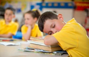تنظیم برنامه خواب دانش‌آموزان 