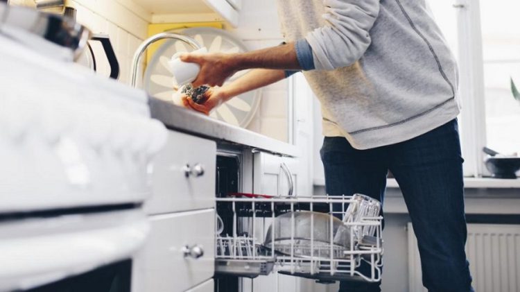 روش تمیز کردن ماشین ظرفشویی
